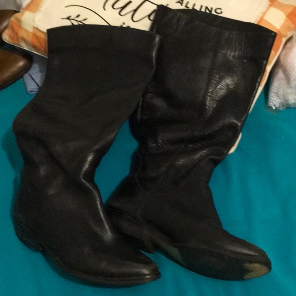 Scruple Boots